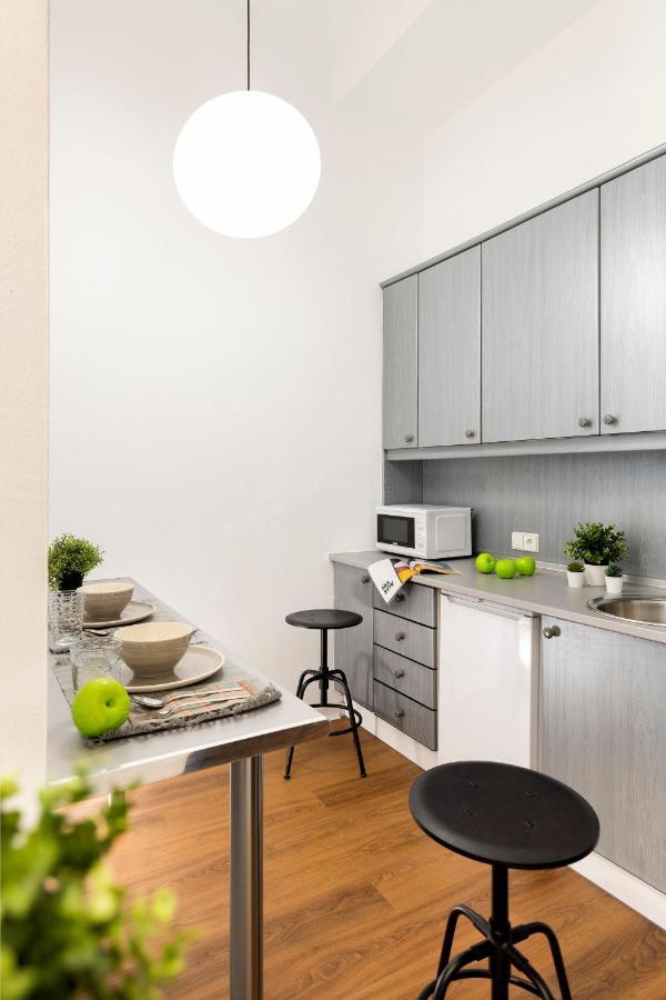 סביליה Micampus Armendariz Student Residence מראה חיצוני תמונה